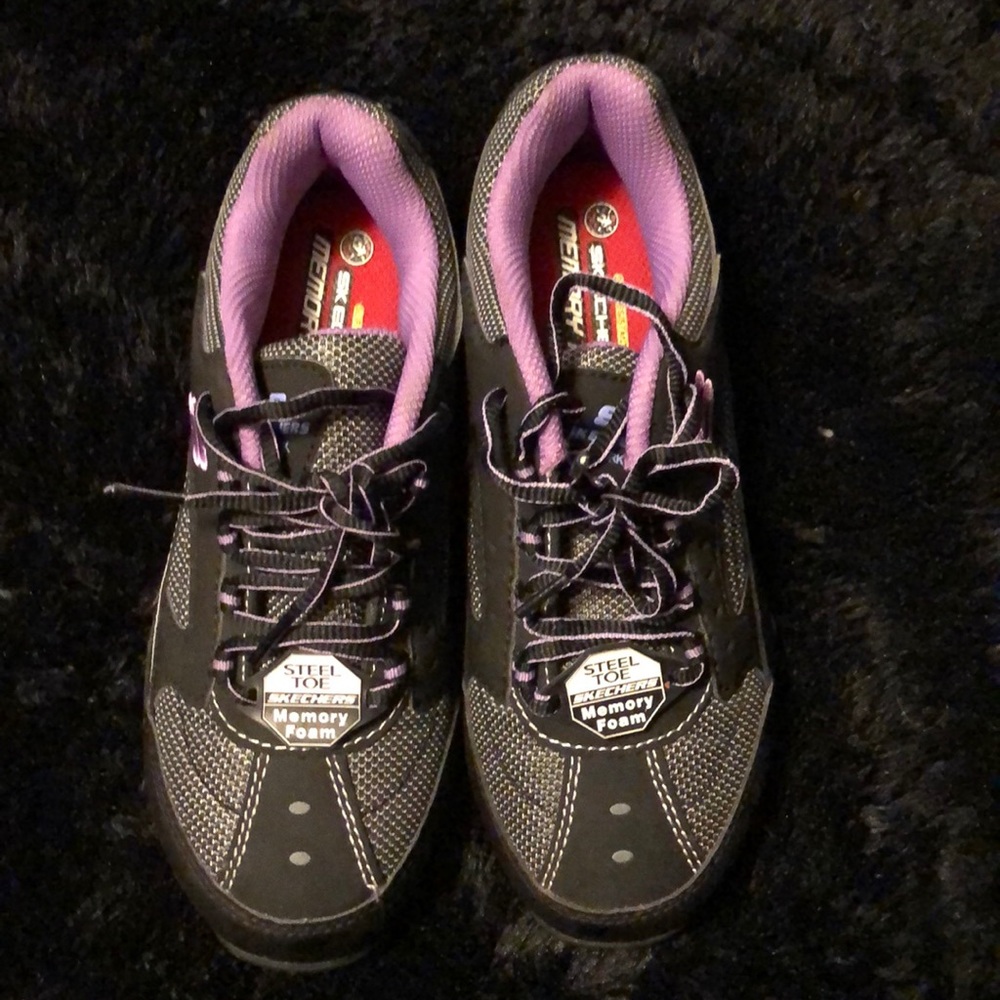 Women’s Sketchers Working Shoe - Steel Toe